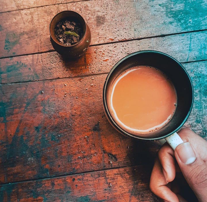 چای ماسالا در لیوان 